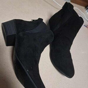 portland womens boot shies size  6.5